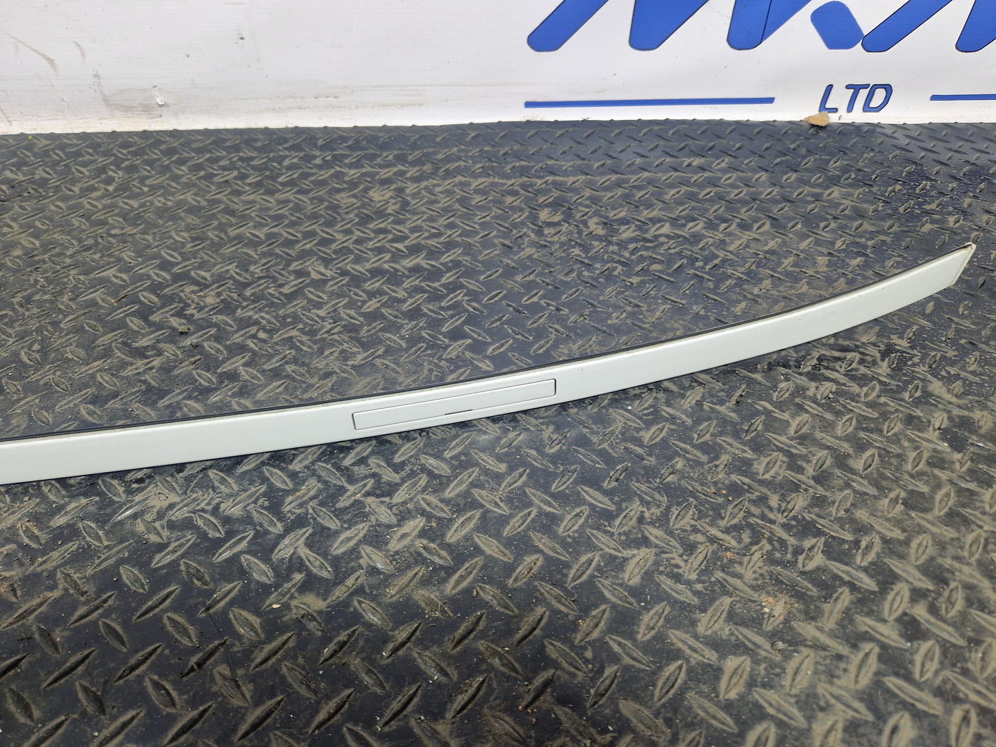 BMW 1 Series F20 F21 Front Left Side Upper Roof Rail Trim Genuine 7240685