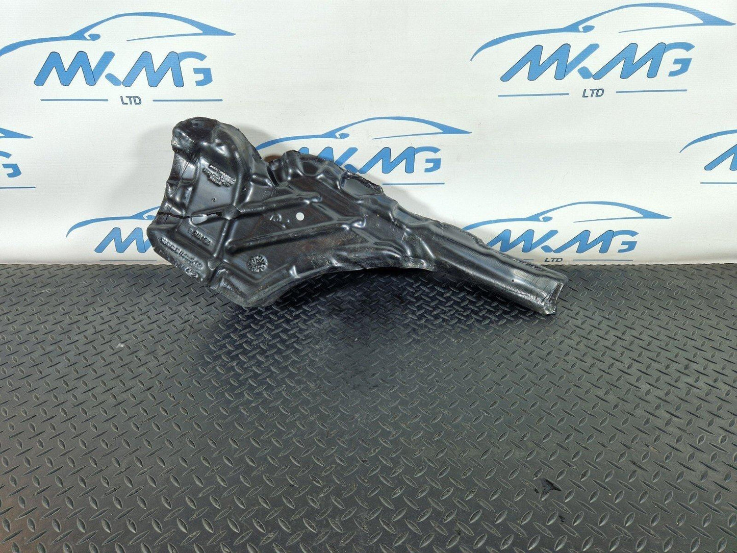 16-22 BMW X1 F48 GENUINE FRONT RIGHT O/S WING FENDER SOUND INSULATION 7398420