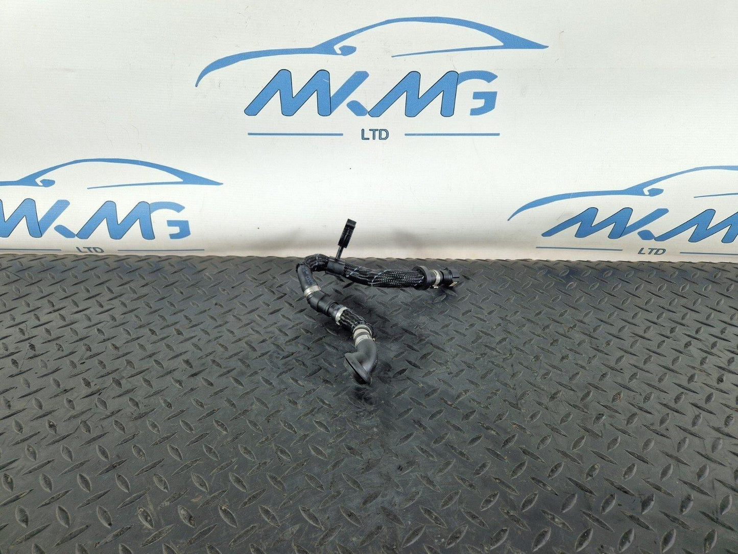 15-18 AUDI A7 4G 3.0 TDI GENUINE VACUUM PIPE 4G0611931BD