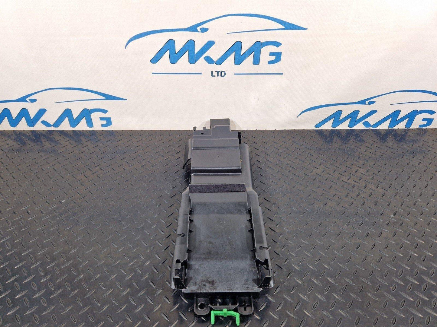 16-23 AUDI A5 F5 SPORTBACK S-LINE Centre Console Bracket Cover 8W0863051B