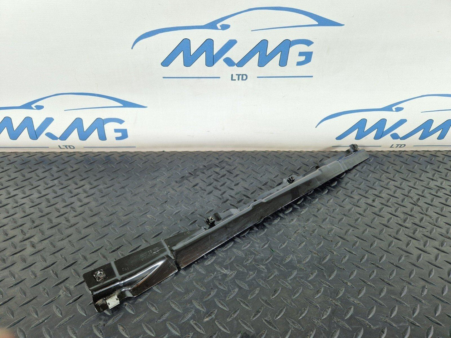 12-17 AUDI S5 CONVERTIBLE FRONT LEFT DOOR COVER TRIM 8F0809889B