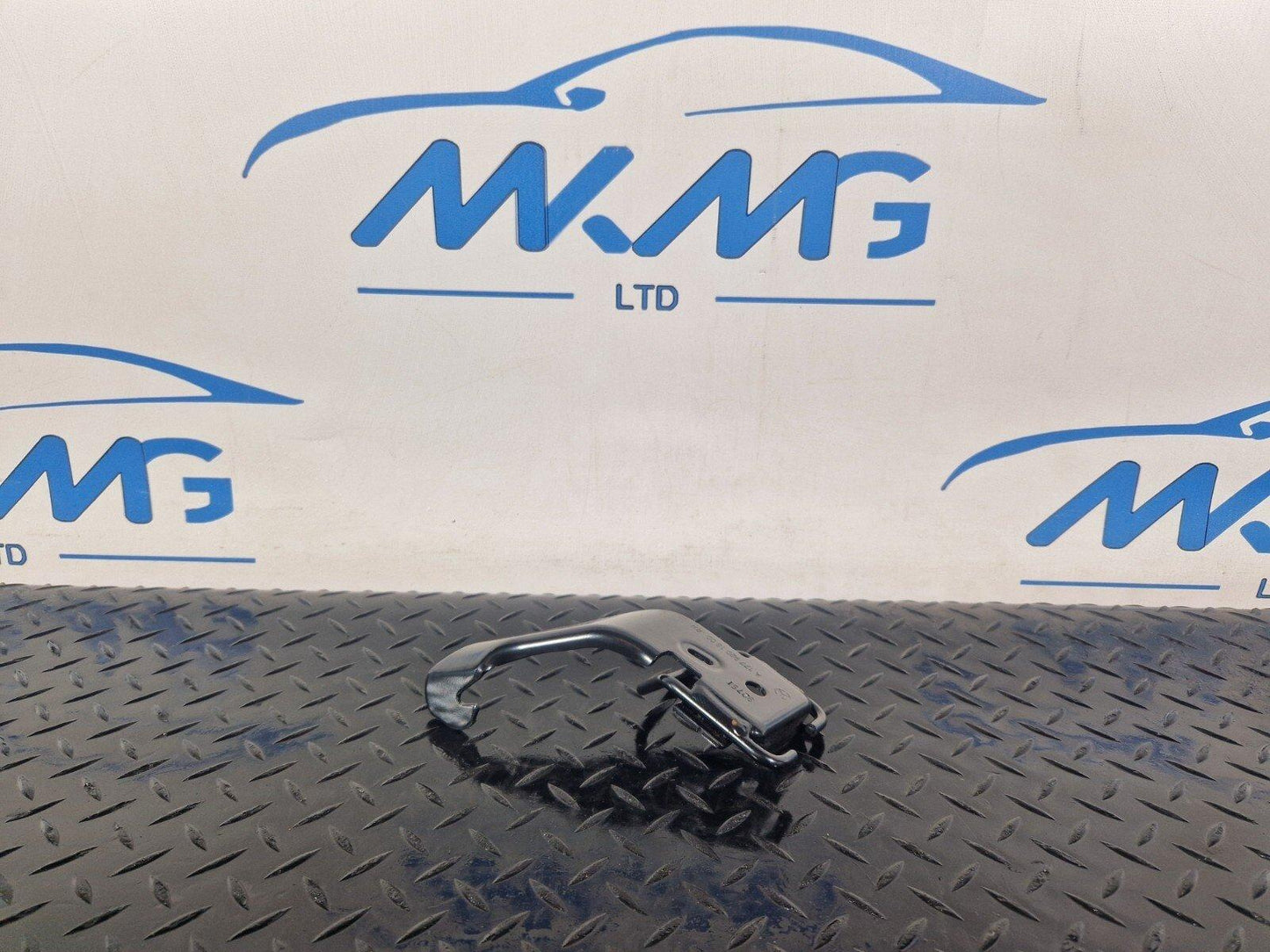 18-ON MERCEDES BENZ A CLASS W177 REAR RIGH SEAT HOLDER MOUNT BRACKET A1779201800