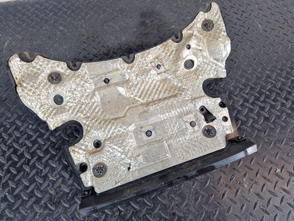 10-18 VW TOUAREG 7P GENUINE CENTRE ENGINE HEAT SHIELD COVER 7P5819523