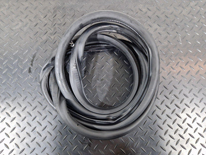 14-20 MERCEDES BENZ GLA X156 REAR DOOR RUBBER SEAL FITS LEFT & RIGHT A1566920176