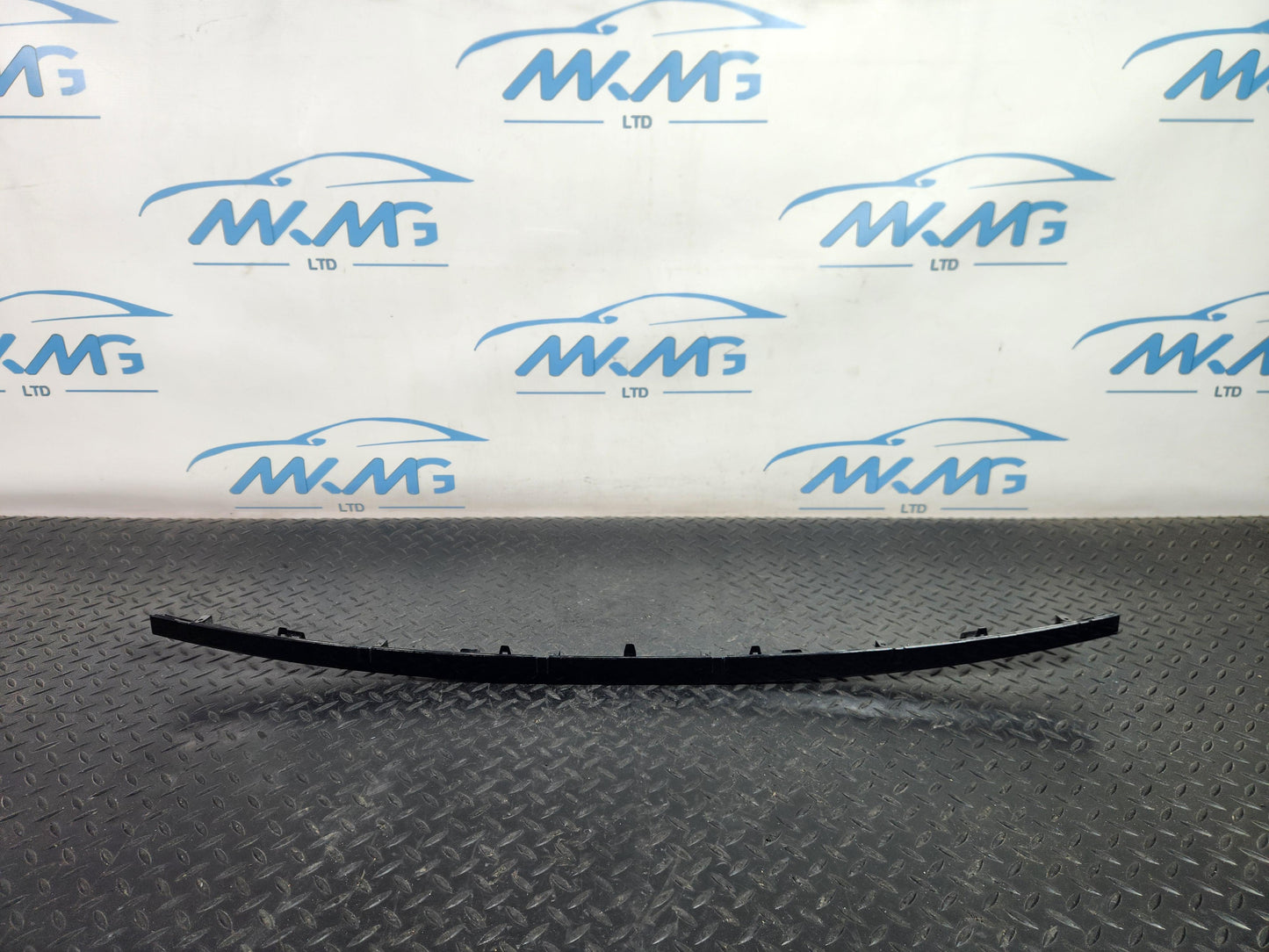 Land Rover Range Rover Evoque L551 SUV Rear Bumper Centre Trim K8D2-17775-AB