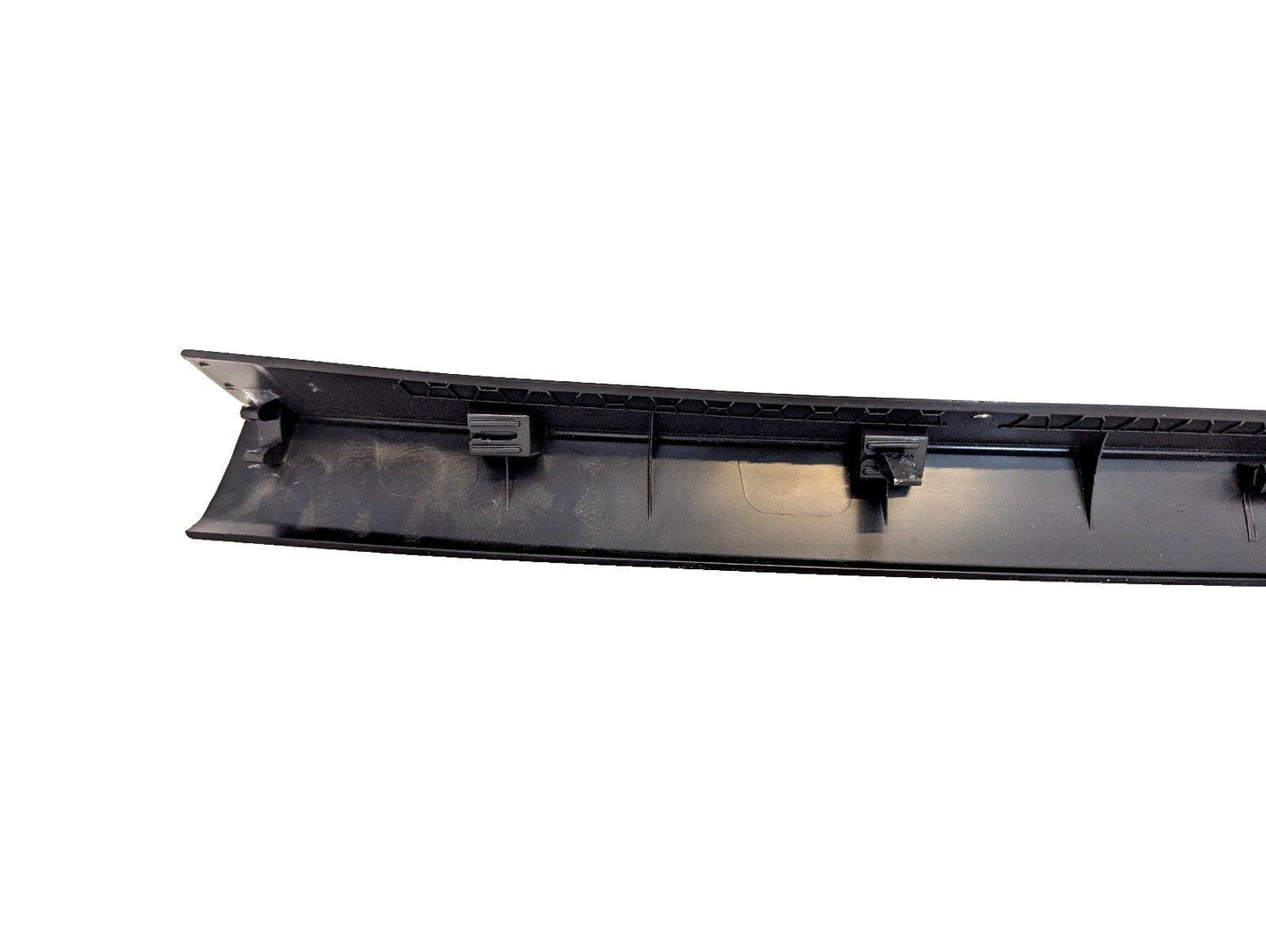 10-15 AUDI Q7 4L  GENUINE  TAILGATE CENTRE COVER TRIM 4L0867606
