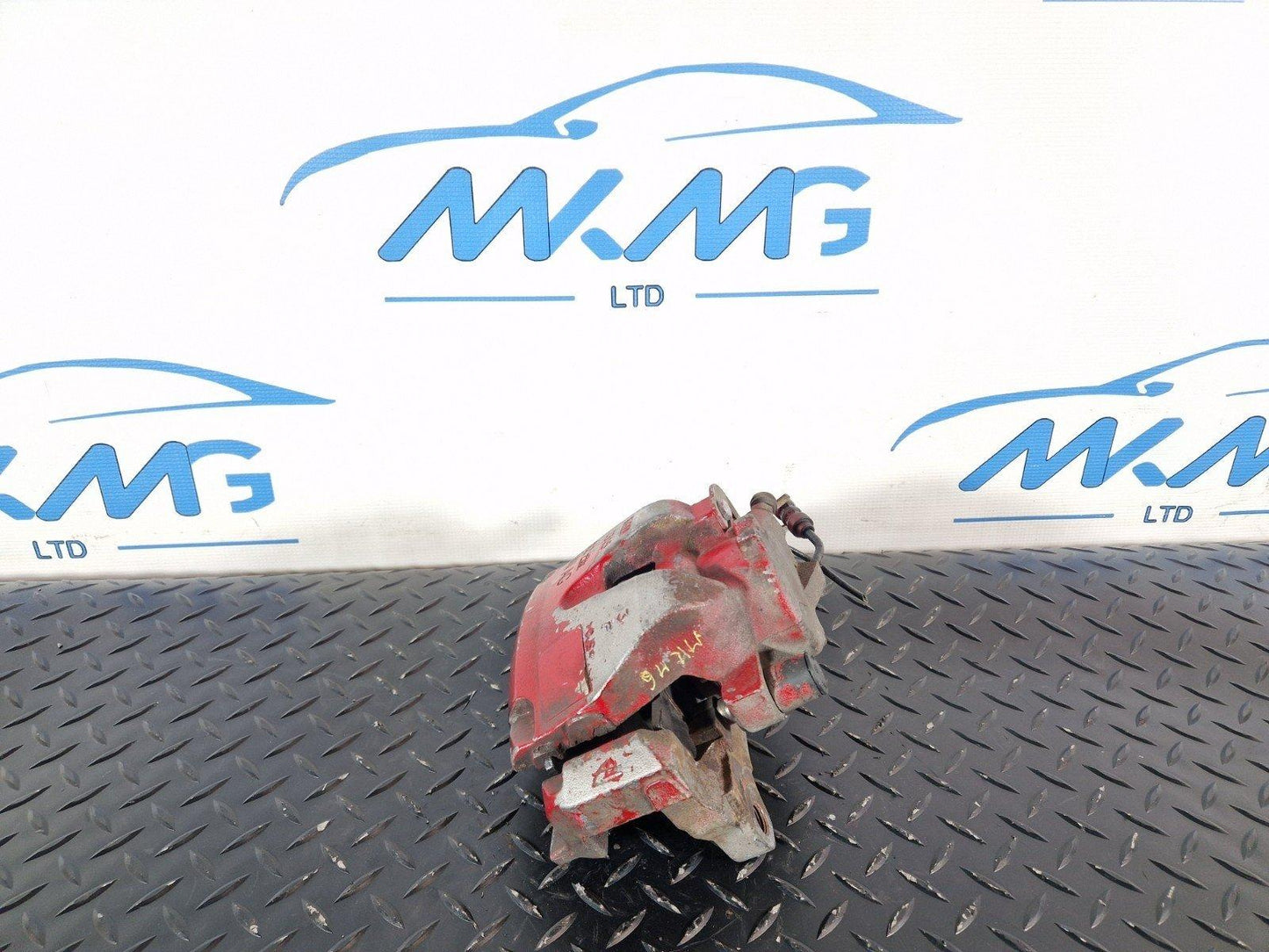 16-19 AUDI A4 B9 GENUINE FRONT LEFT N/S PASSENGER BRAKE CALIPER