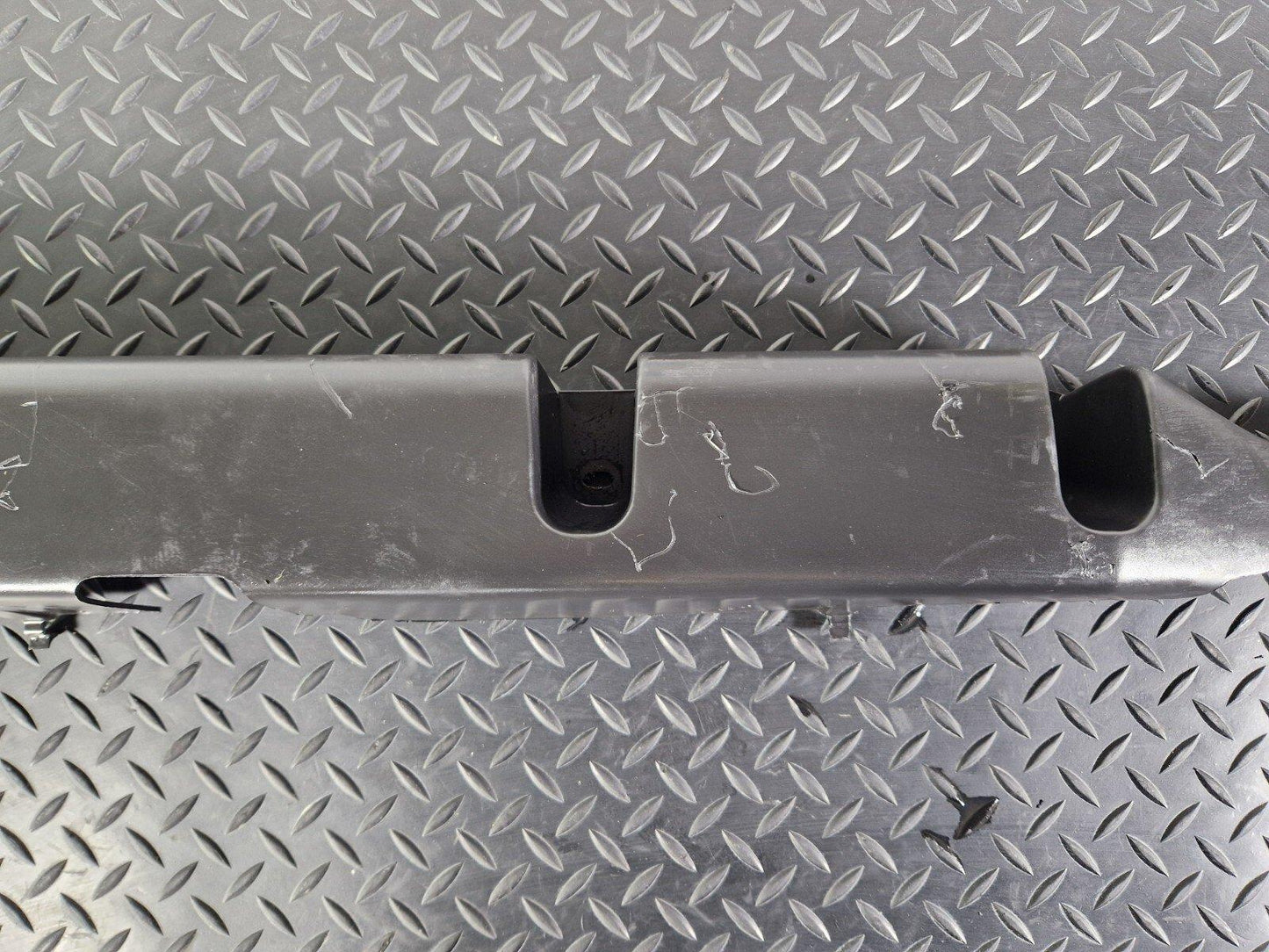 18ON MERCEDES BENZ SPRINTER W907 W910 SLIDING DOOR WIRING LOOM COVER A9068210789