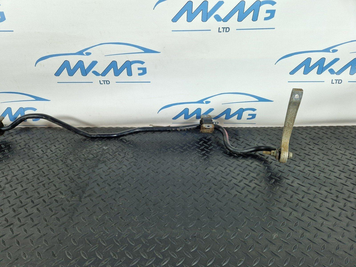 16-19 AUDI A4 B9 GENUINE OEM REAR ANTI ROLL BAR SWAY BAR 8W0511305AG