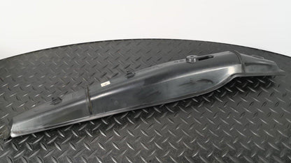 13-19 MERCEDES BENZ CLA W117 C117 FRONT RIGHT FENDER RUBBER SEAL A1178890225