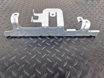 14-21 MERCEDES BENZ C200d W205 GENUINE RIGHT SIDE O/S BOOT BRACKET A2056914400