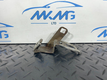 14-21 MERCEDES BENZ C300h W205 UNDERSHIELD RIGHT BRACKET A2055240240