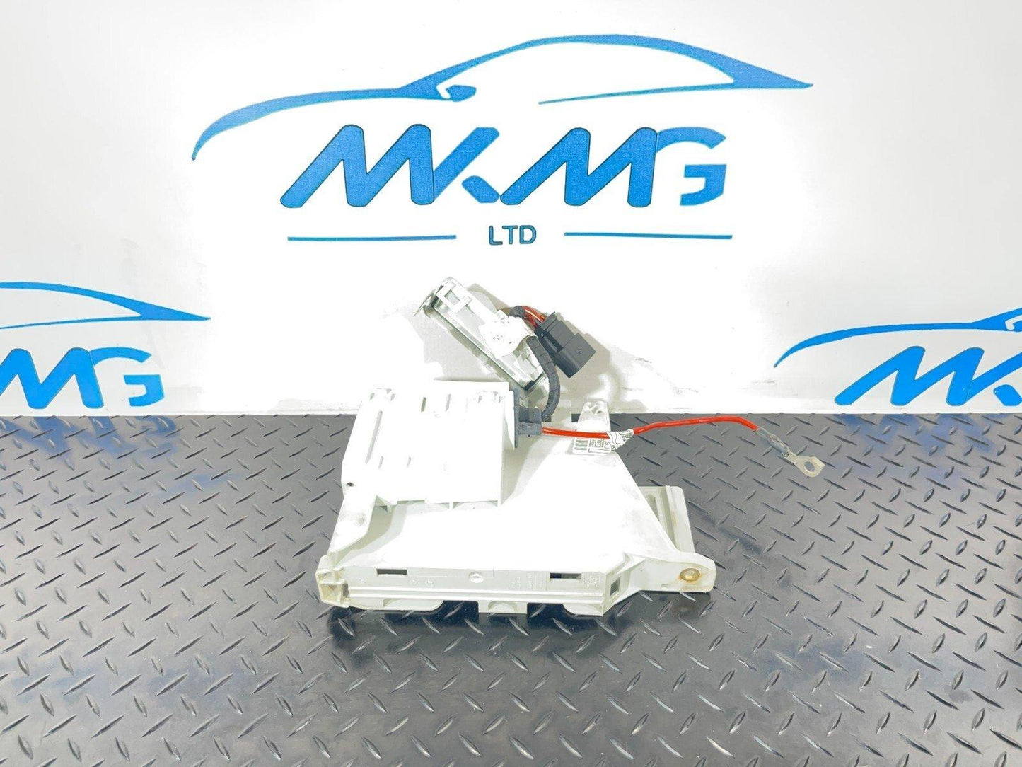 14-21 BMW 2 SERIES ACTIVE TOURER F45 216D ELECTRONIC DEVICE HOLDER 8573956