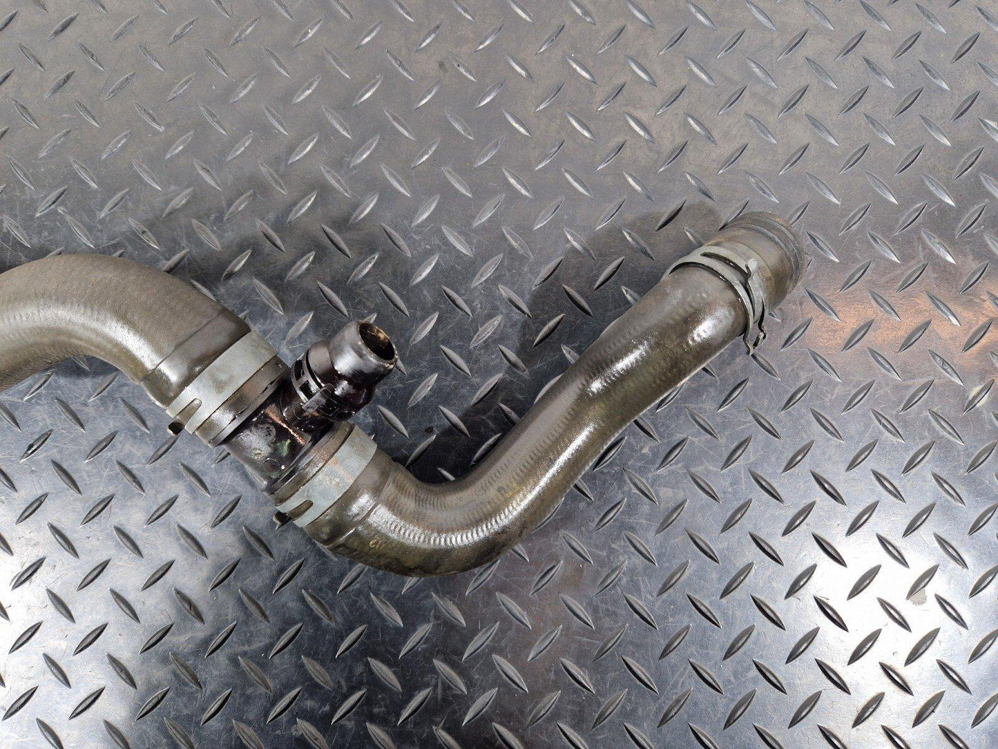 16-23 AUDI A5 F5 SPORTBACK S-LINE GENUINE WATER COOLANT PIPE 8W0122293H