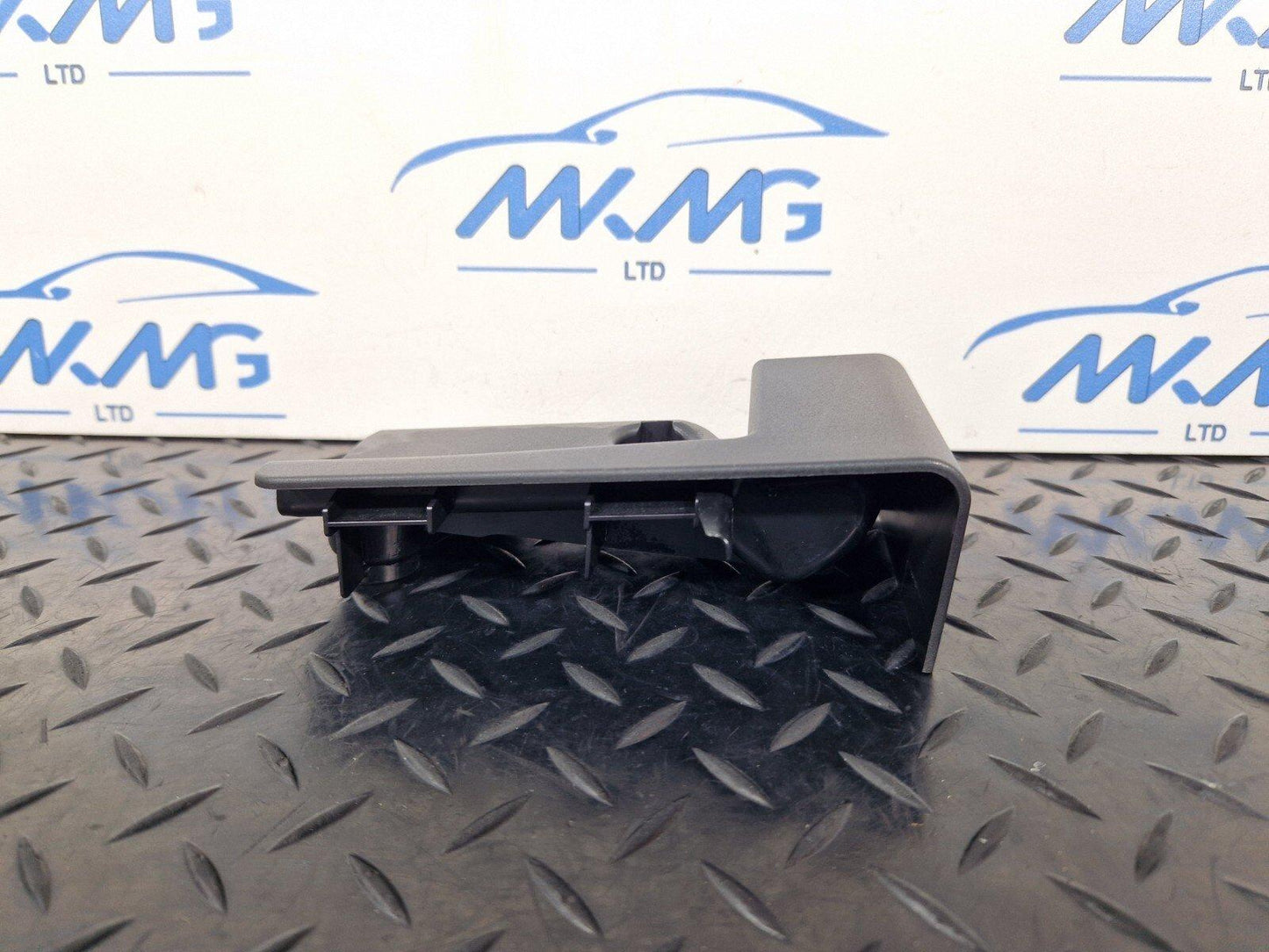 MERCEDES BENZ A CLASS W177 TRUNK BOOT HITCH RIGHT TRIM PANEL A1776801600