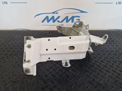 16-20 AUDI Q7 4M GENUINE FRONT RIGHT O/S FENDER WING PANEL HOLDER C9A 4M0821138B