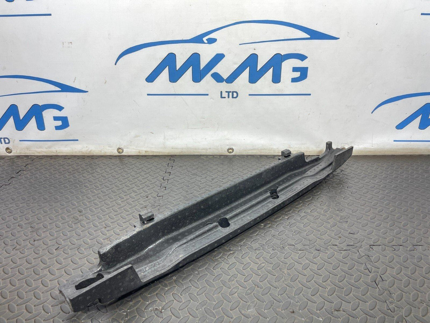 VW GOLF MK7 7.5 Rear Bumper Crash Absorber Foam 5GE807251B