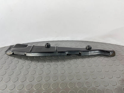 16-19 AUDI A4 B9 ESTATE GENUINE FRONT RIGHT WING FILLER INSULATOR 8W0821112