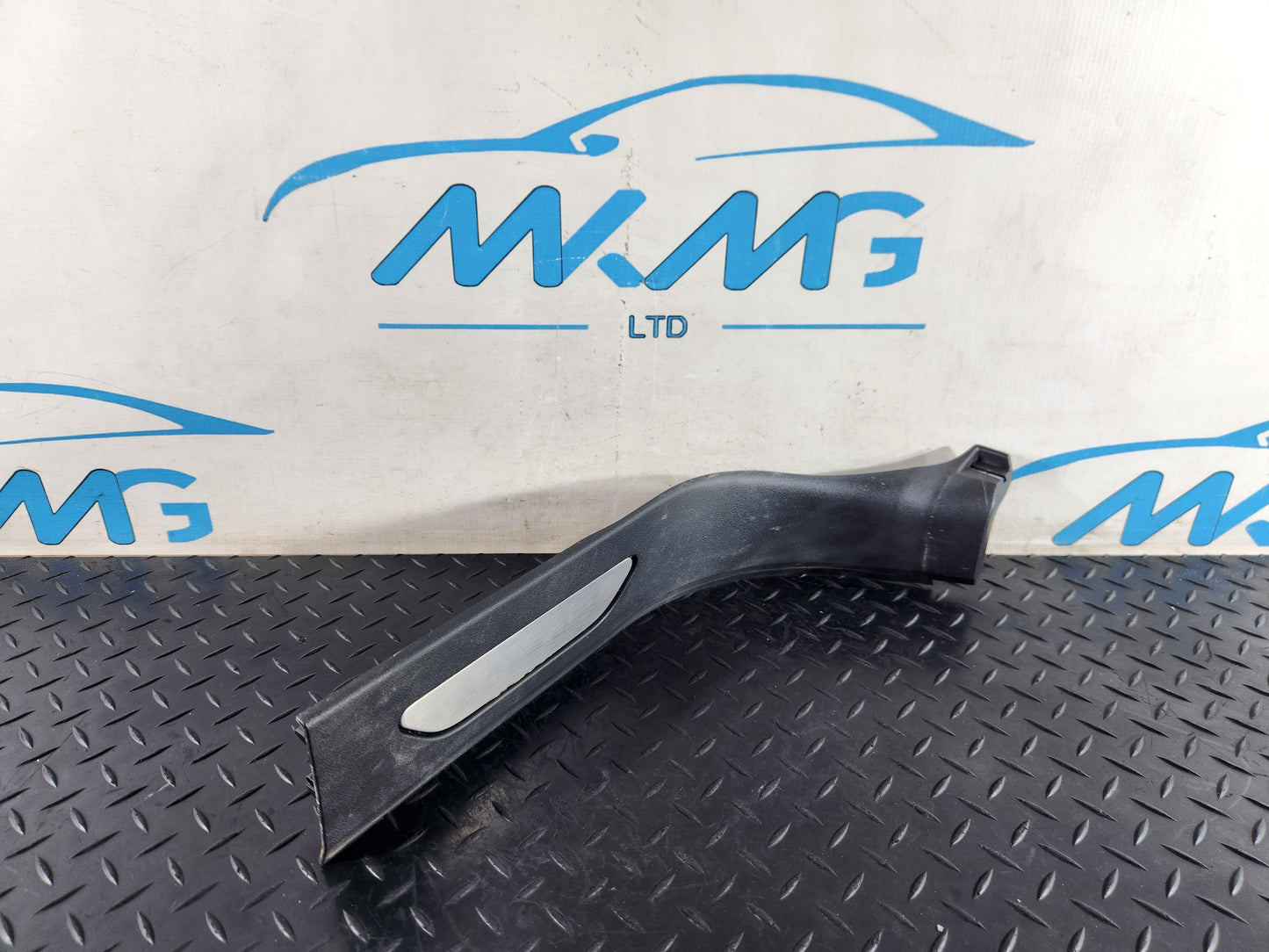 Land Rover Range Rover Evoque L551 Rear Left Tread Plate Trim K8D213245BA8PVJ