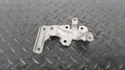 12-18 MERCEDES A B CLA-CLASS  1.8/2.1 CDI  TURBO PIPE BRACKET A6510942127