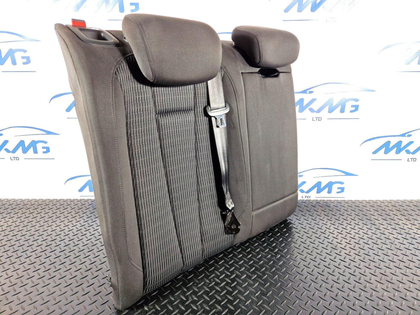 16-19 AUDI A4 B9 REAR RIGHT O/S DRIVER SIDE CLOTH SEAT BACKREST & ARMEST