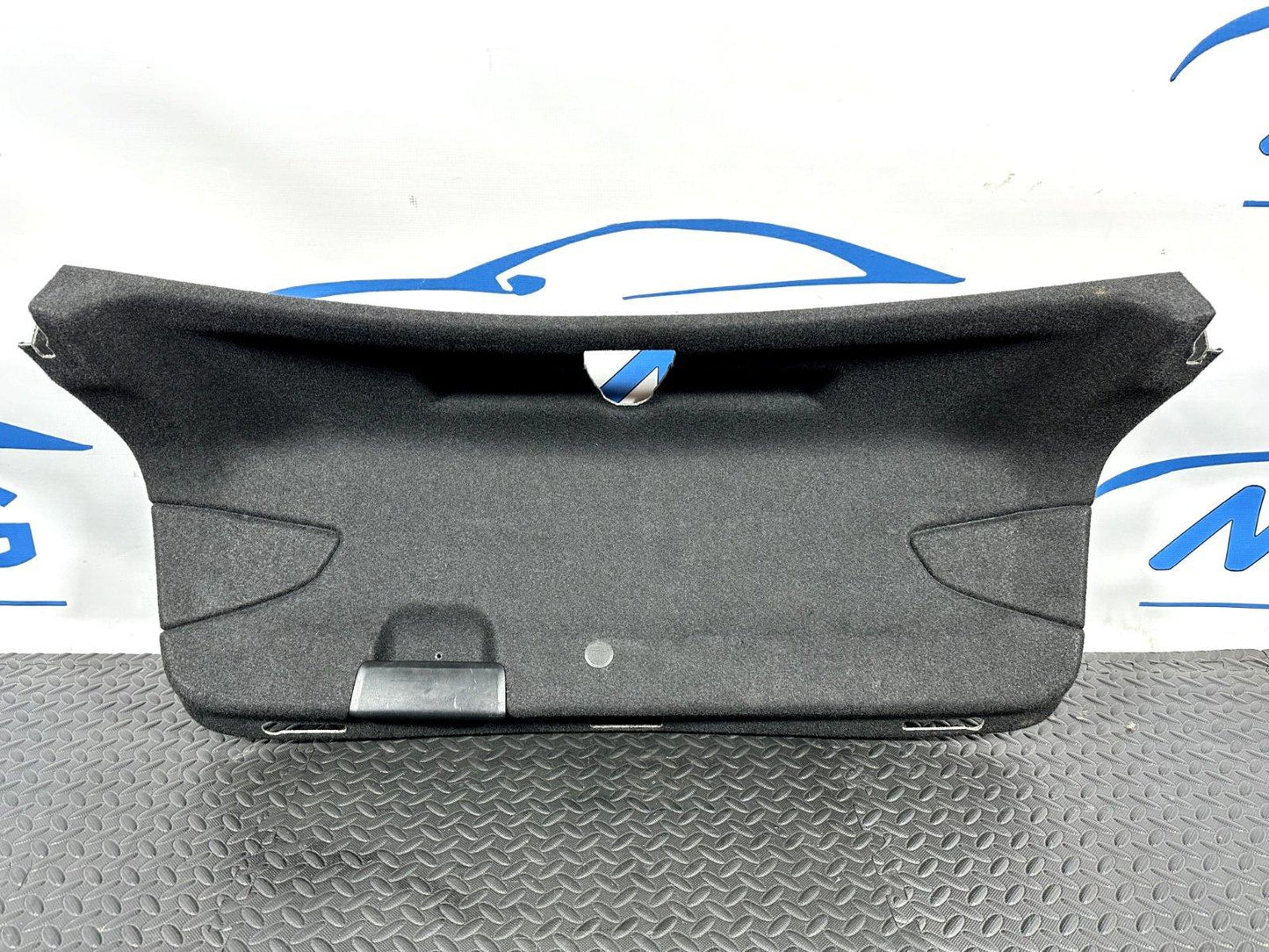 16-19 AUDI A4 B9 SALOON GENUINE BOOTLID TAILGATE TRIM PANEL 8W5867975