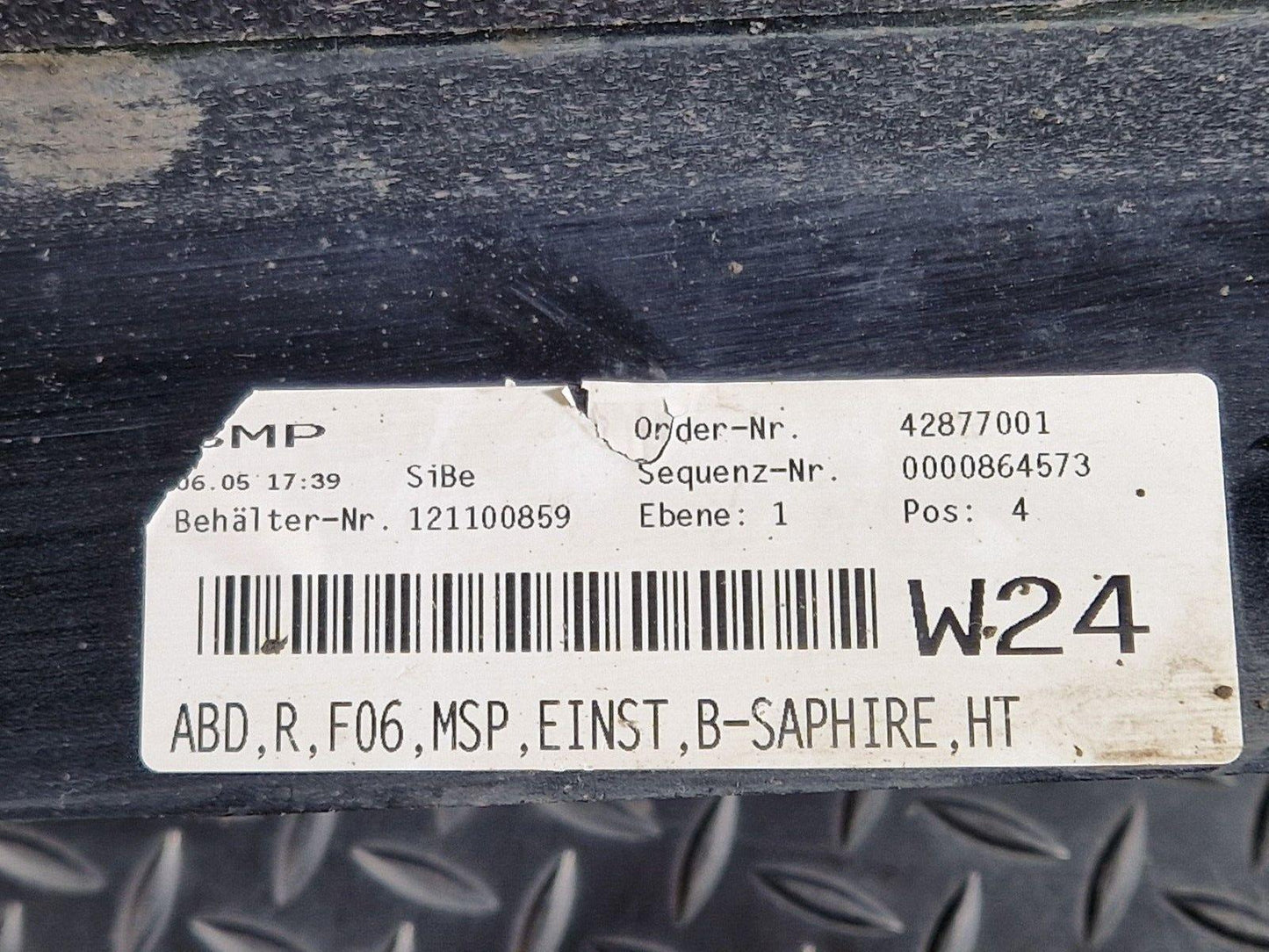 11-18 BMW 6 SERIES F06 GENUINE OEM RIGHT SIDE SKIRT 8052654