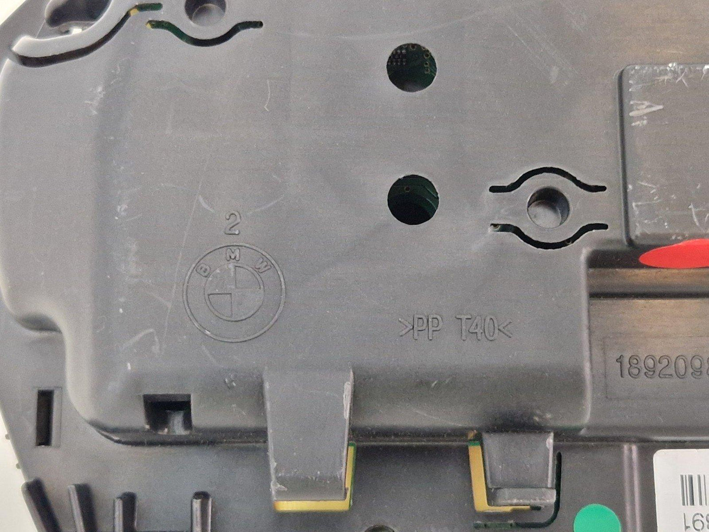 2011-2019 BMW 1 SERIES F20 FL  SPEEDOMETER 1.5 DIESEL MANUAL 17649411