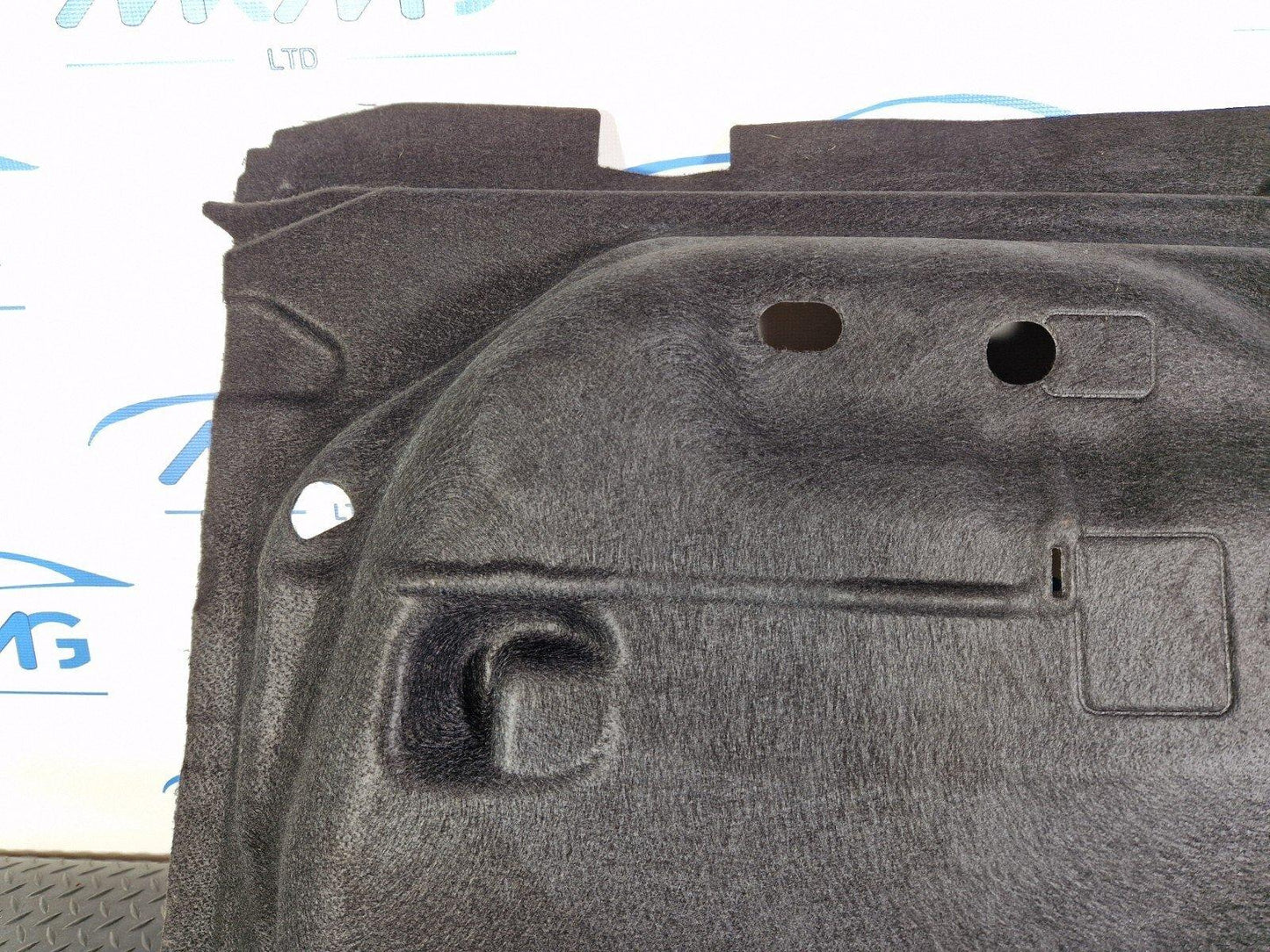 14-19 MERCEDES BENZ GLA X156 GENUINE OEM BOOT FLOOR CARPET A1566904600