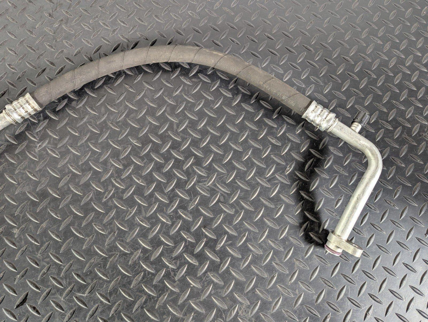 13-19 MERCEDES BENZ CLA C117 GENUINE A/C AIR CONDITIONING PIPE HOSE A2468305600