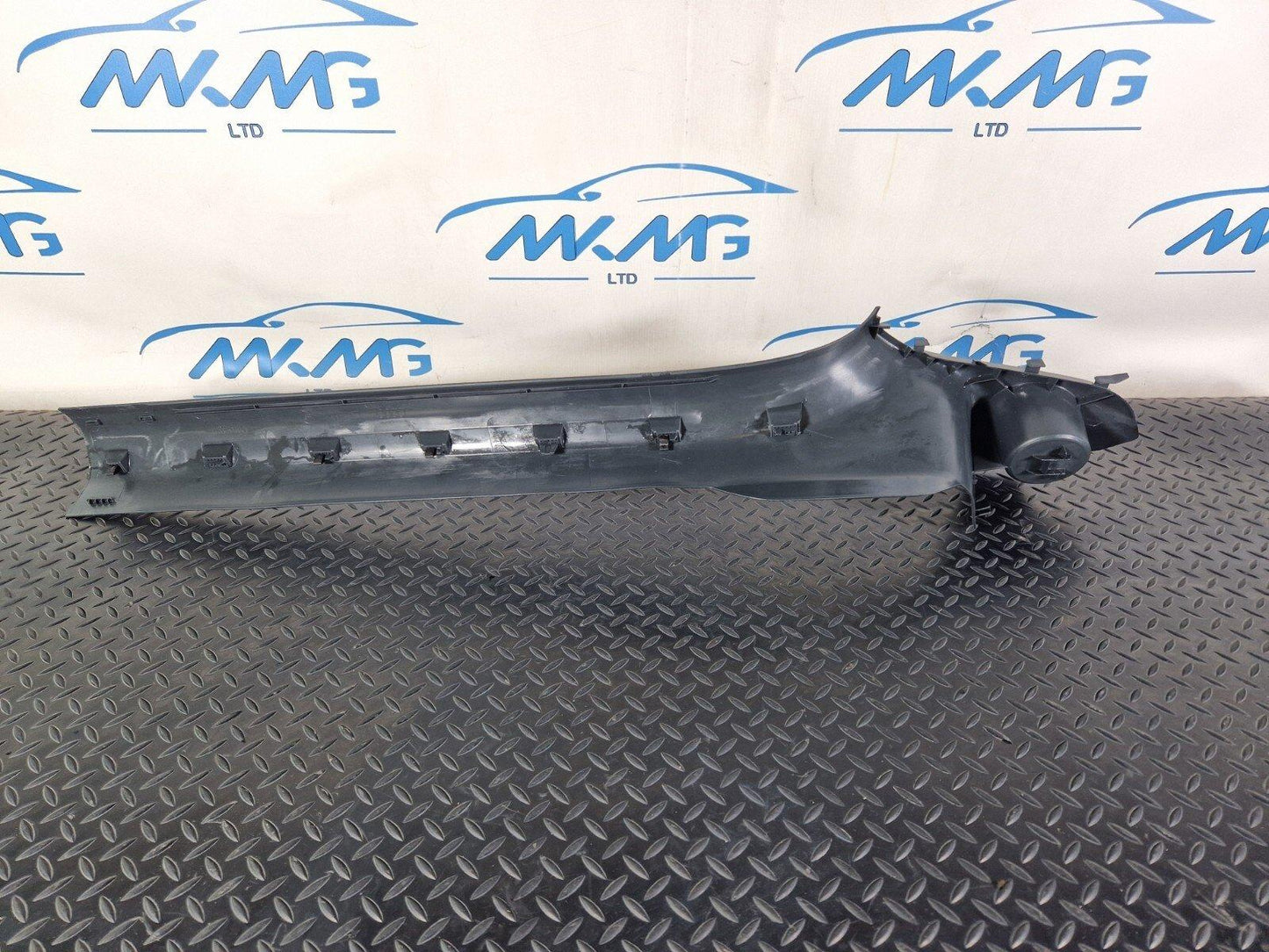 16-24 AUDI A5 F5 COUPE FRONT LEFT N/S STEP TRIM COVER 8W6853905