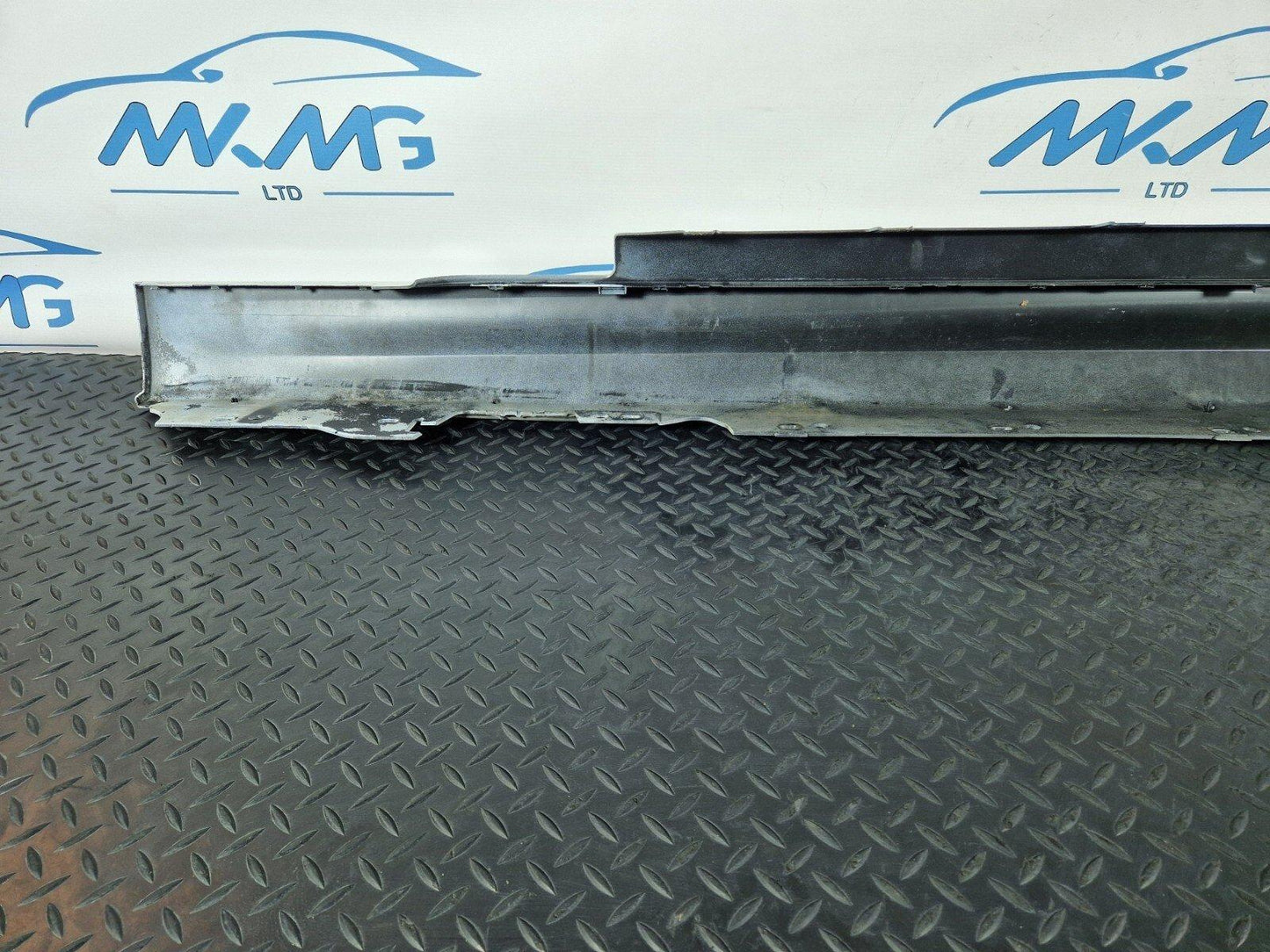 14-16 BMW 2 SERIES F22 M235i RIGHT DRIVER O/S SIDE SKIRT IN WHITE A96 8051948