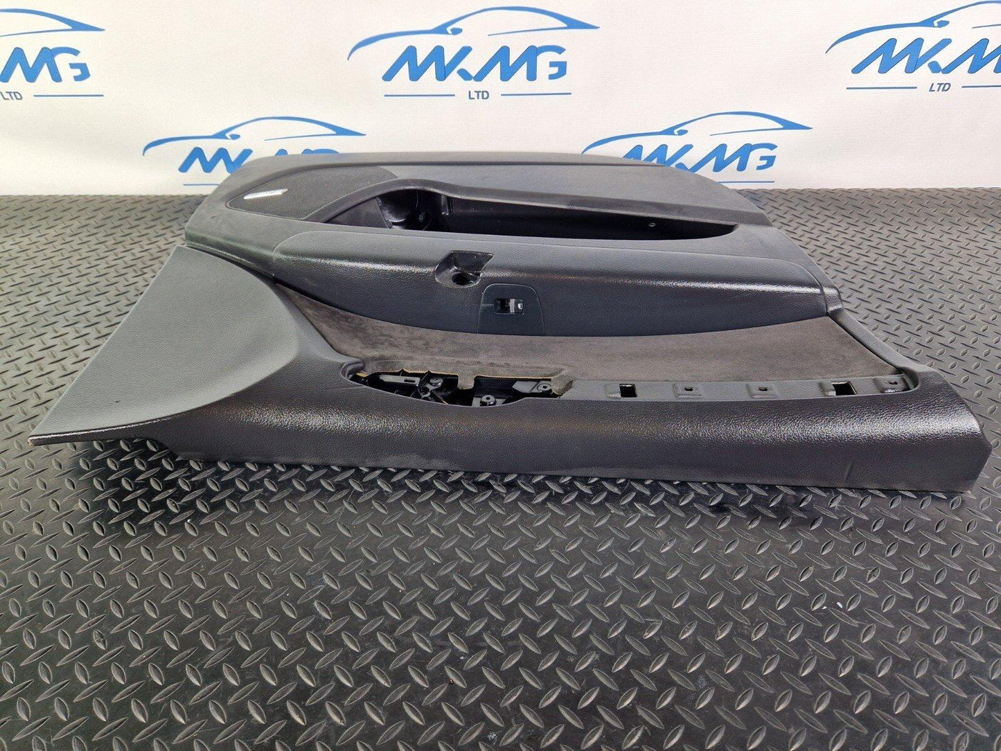 10-15 AUDI Q7 4L GENUINE OEM FRONT LEFT PASSENGER SIDE DOOR CARD PANEL 4L1867105