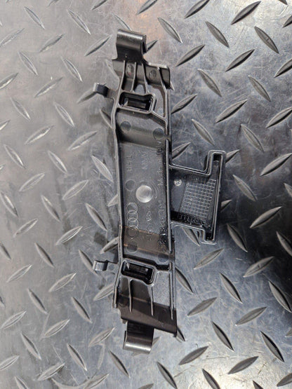 16-23 AUDI A5 F5 SPORTBACK S-LINE B-PILLAR RIGHT TRIM HOLDER 8W8867192