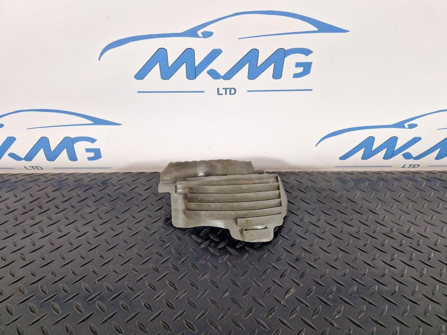 10-18 AUDI A7 4G S-LINE REAR LEFT SPRING RUBBER COVER GUARD 8R0511539C