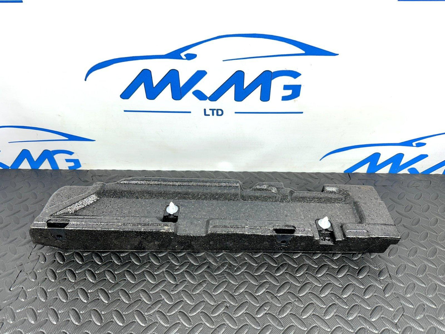12-18 MERCEDES A-CLASS W176 REAR PASSENGER SIDE BOOT FOAM PANEL A1768900000