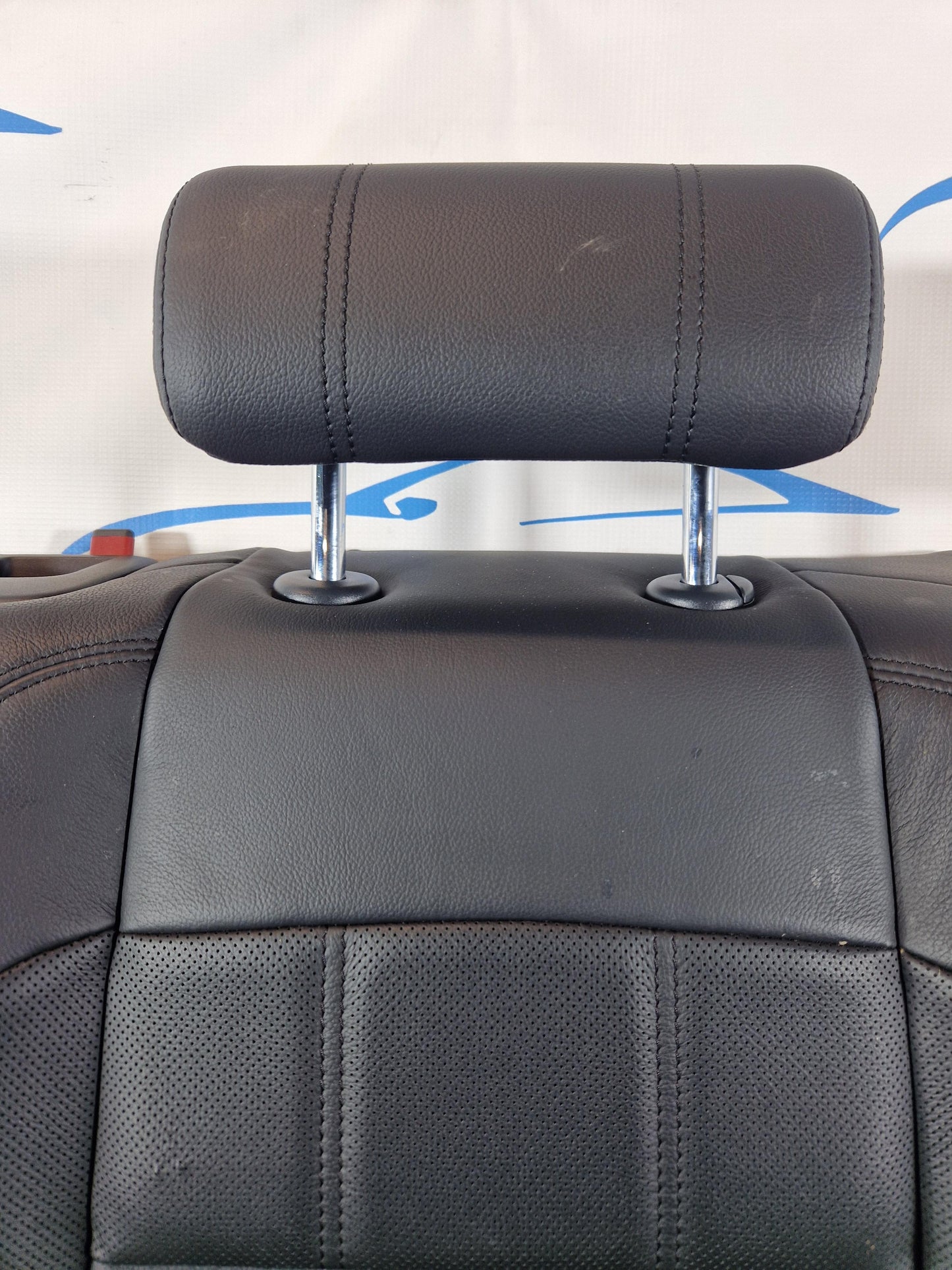19-ON RANGE ROVER EVOQUE L551 REAR RIGHT O/S/R BLACK LEATHER SEAT BACKREST
