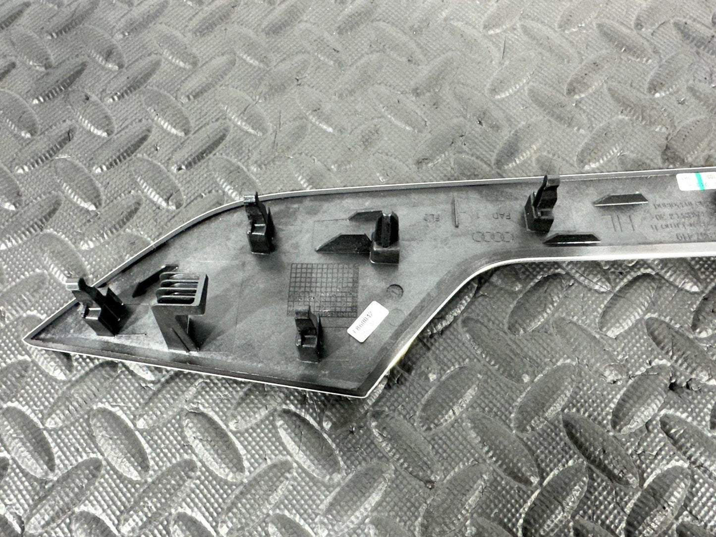 16-19 AUDI A4 B9 GENUINE REAR LEFT PASSENGER SIDE DOOR CARD TRIM 8W0867419