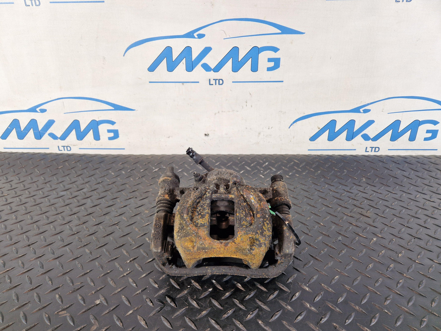 Mercedes-Benz Sprinter W907 Rear Right O/S Brake Caliper A9074232600