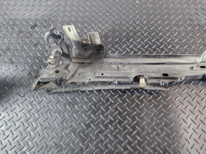 10-15 AUDI Q7 4L GENUINE FRONT LEFT N/S FENDER WING MOUNT BRACKET 4L0805157B