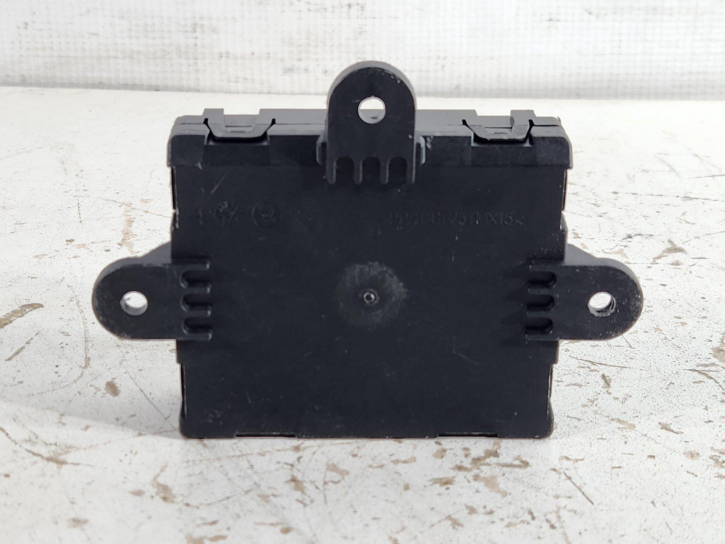 Land Rover Discovery L462 Front Right O/S Door Control Module JPLA-14D618-BA