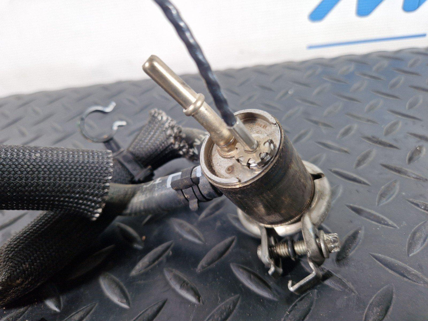 19-ON RANGE ROVER EVOQUE L551 ADBLUE ADDITIVE INJECTOR & HOSE M8D2189E3CB