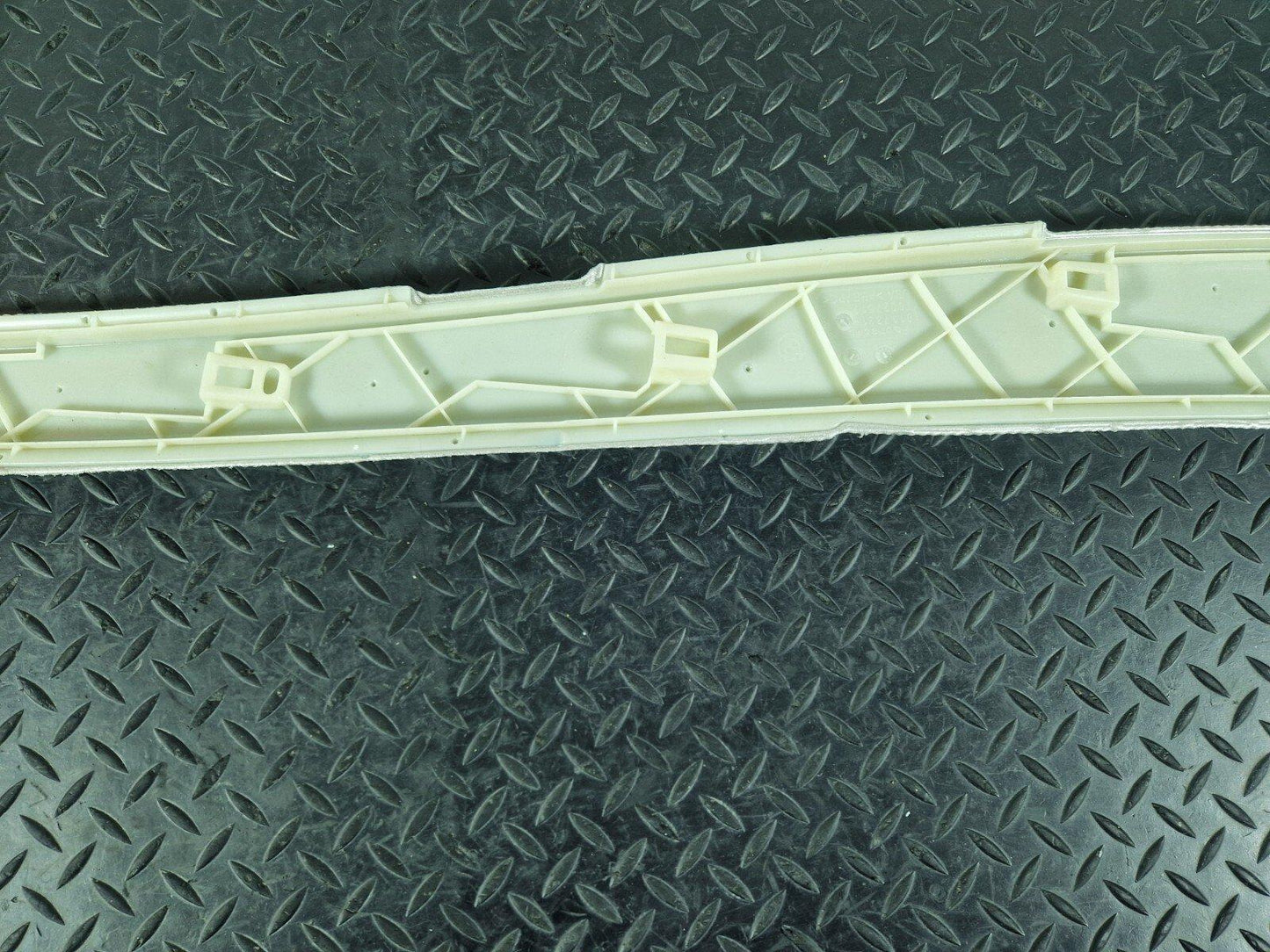 10-13 BMW X5 E70 LCI DRIVERS RIGHT LEATHER COVER PANEL TRIM 0117831
