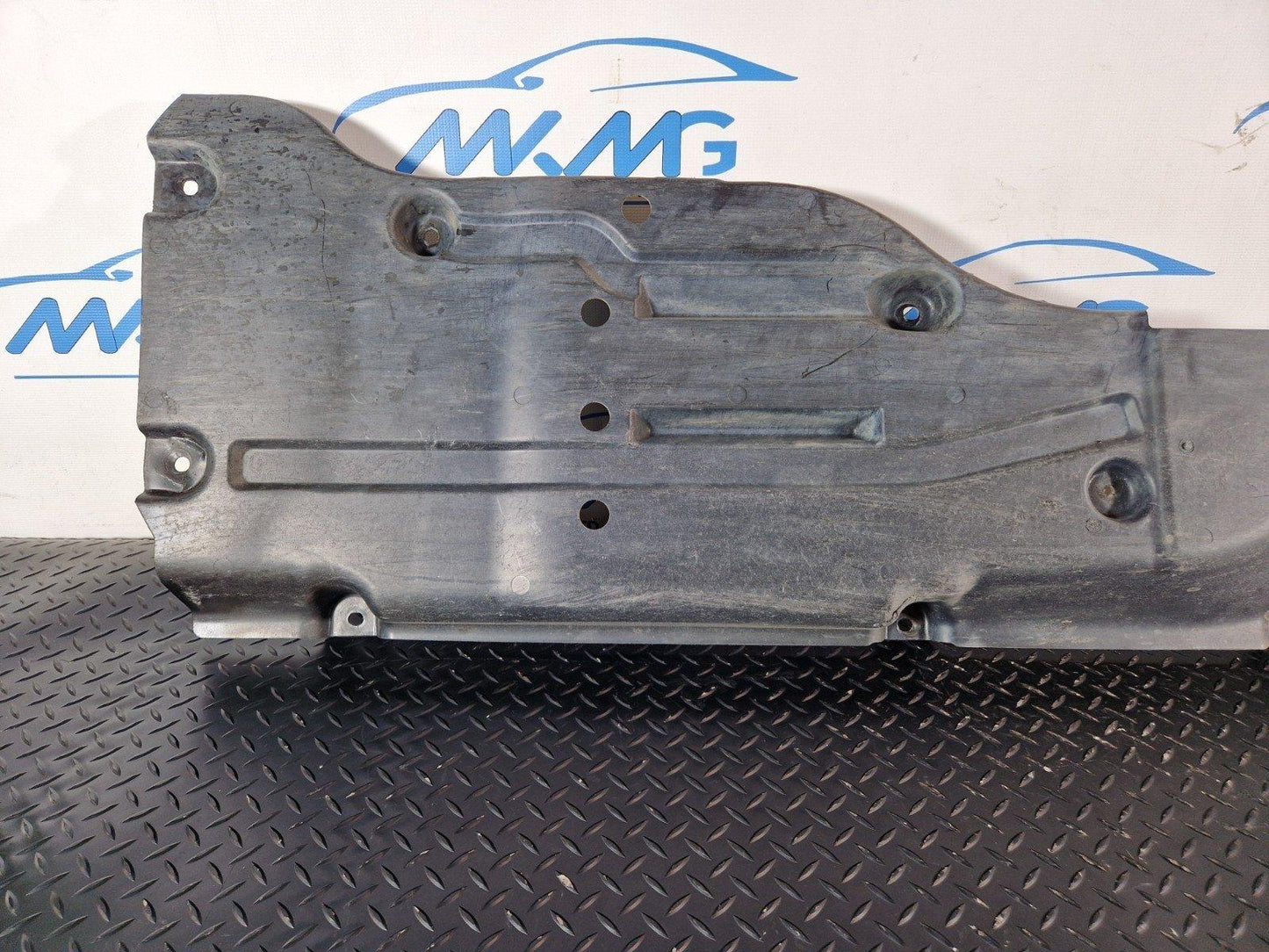 16-19 MERCEDES BENZ GLE W166 GENUINE LEFT N/S COVER SUBSTRUCTURE A1666807401