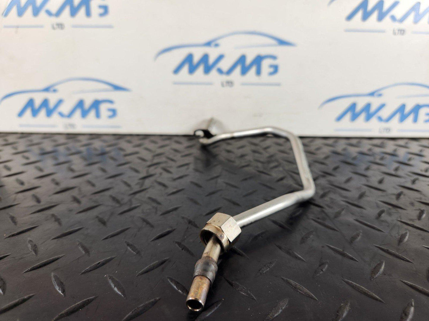 16-19 AUDI A4 B9 2.0TDI DET DIESEL ENGINE GENUINE CONTROL LINE PIPE 04L131552BM