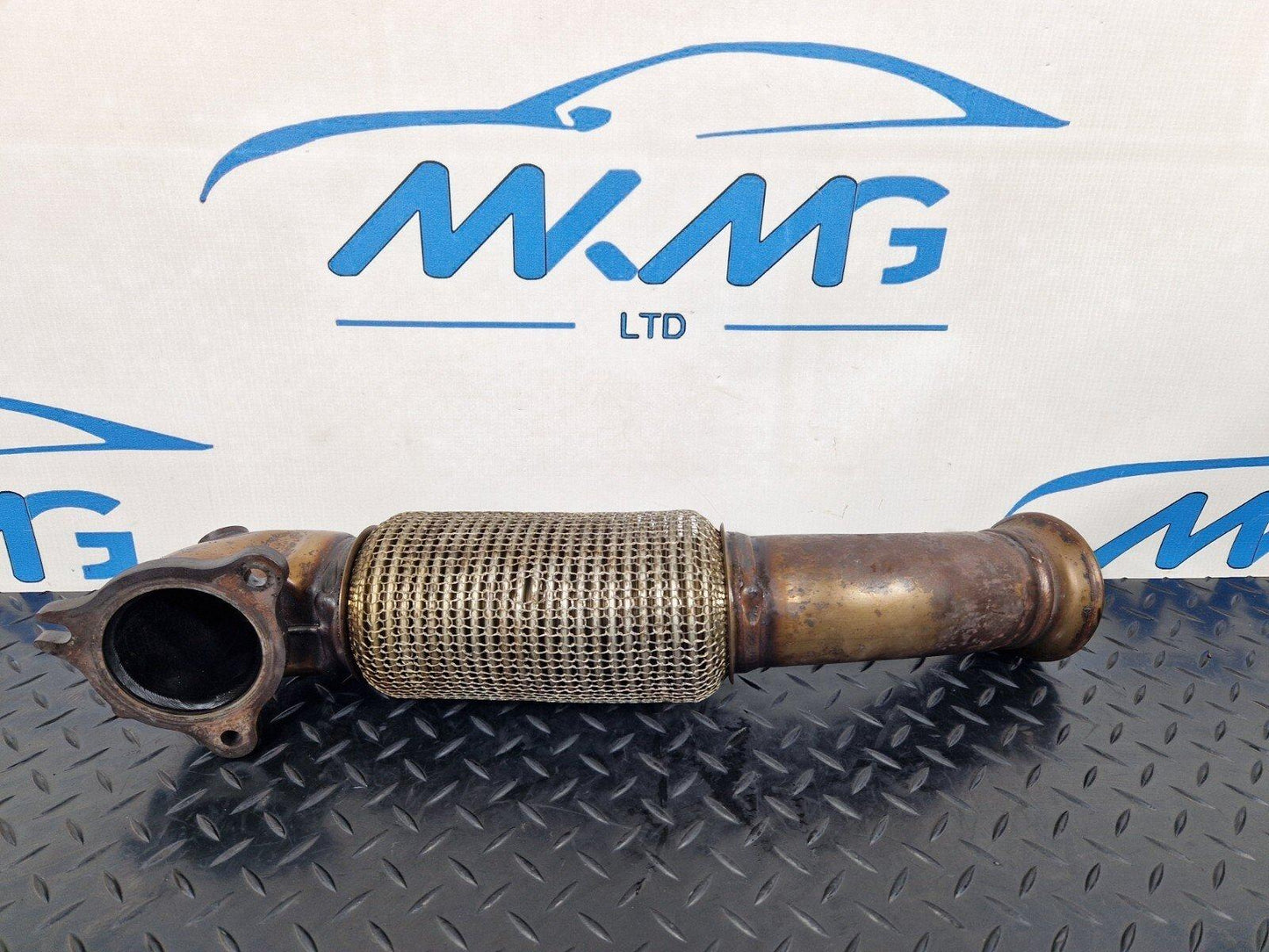14-20 MERCEDES BENZ GLA X156 EXHAUST FRONT PIPE DOWNPIPE A2464901510