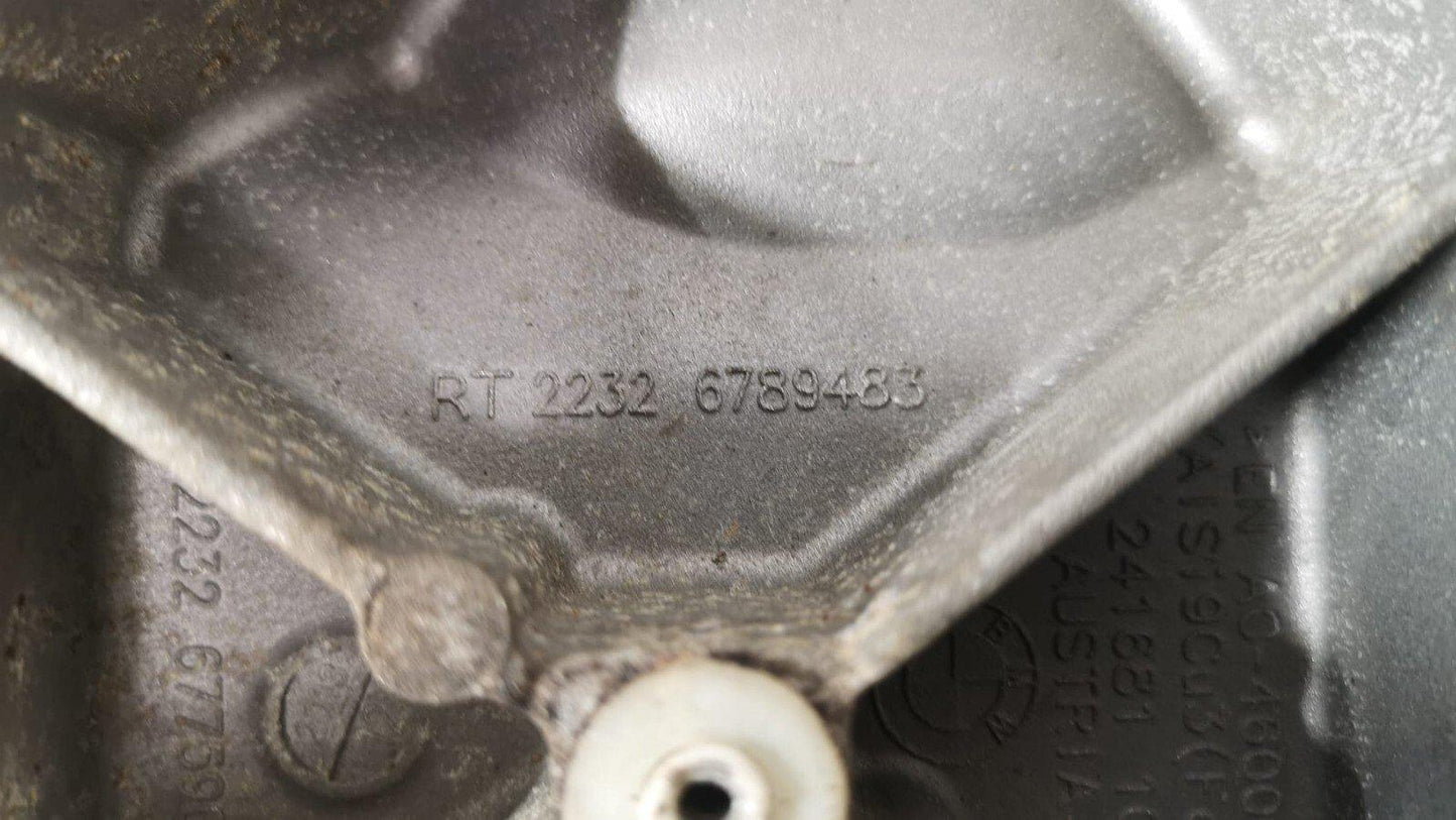 11-16 BMW M5 F10 4.4L V8 GENUINE TRANSMISSION SUPPORT BRACKET 6789483 *B111