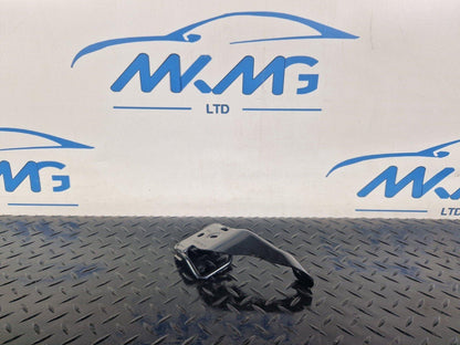 18-ON MERCEDES BENZ A CLASS W177 REAR RIGH SEAT HOLDER MOUNT BRACKET A1779201800