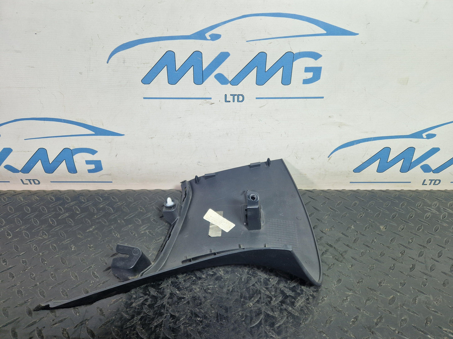 12-18 Land Rover Range Rover Evoque L538 Rear Left D-Pillar Trim BJ32519A97AKW