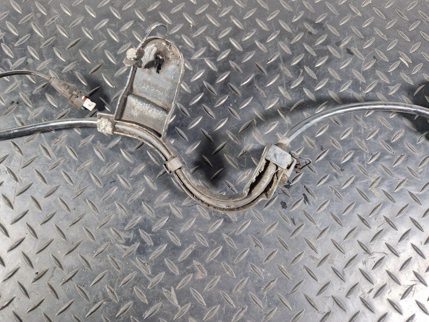 18-ON MERCEDES BENZ W177 O/S/R REAR DRIVER SIDE ABS WIRING LOOM A2475461800